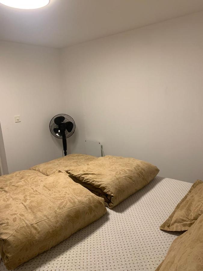 Beautiful 2 Rooms Apartment In Klofta,Near Oslo Airport& Oslo Екстериор снимка