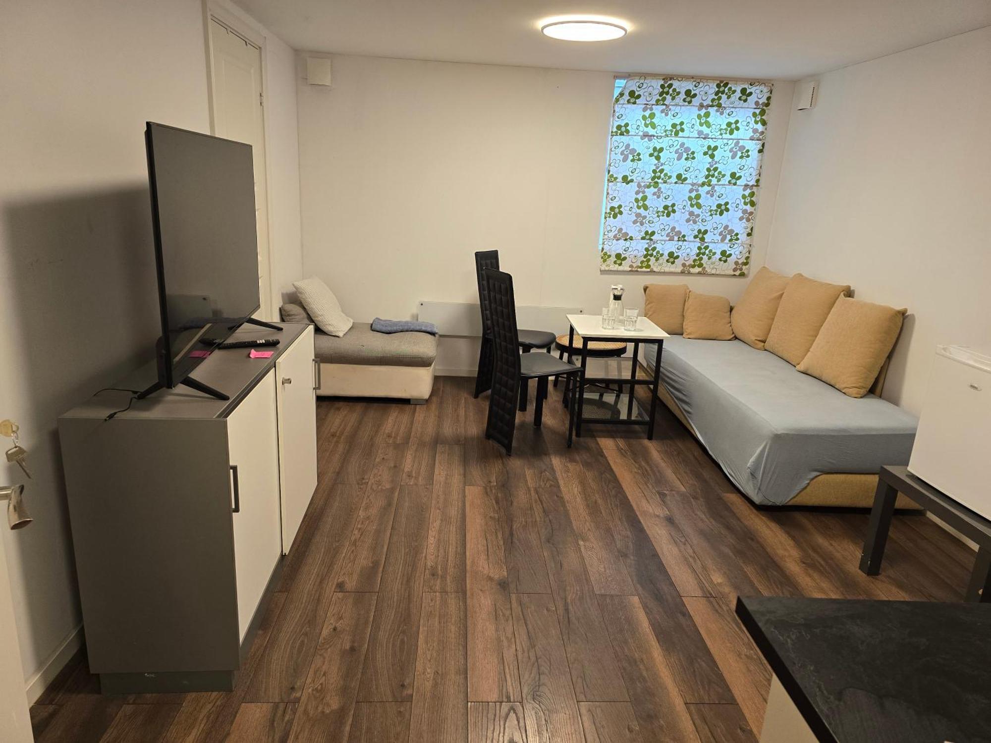 Beautiful 2 Rooms Apartment In Klofta,Near Oslo Airport& Oslo Екстериор снимка